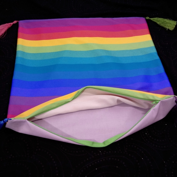 18" Rainbow Tassle Pillow Cover Reversible - Picture 5 of 9